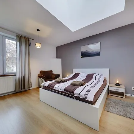 Crystal Vi Apartman Katowice